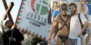 325° La grande parade des mal-baisés. 325° La grande parade des mal-baisés.