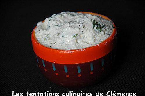 fromage-ail-et-fines-herbes.jpg
