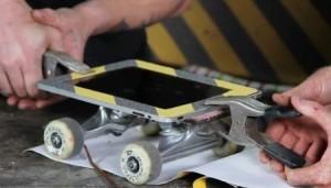 On peut aussi faire du skateboard avec l’iPad