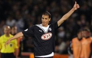 Chamakh, à lui les petites anglaises