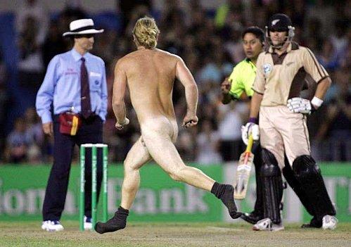 Les indésirables des stades !...