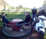 vidéo tourniquet scooter