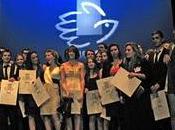 sais tout monde attend, c'est déboir...