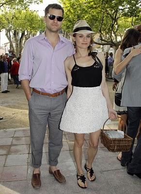 Chanel Cruise : Une partie de Pétanque avec Karl en direct de St Tropez !