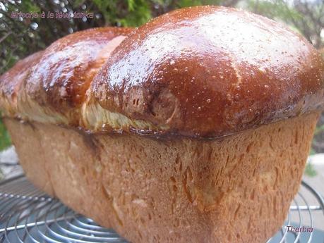 Brioche à la fève tonka http://lh3.ggpht.com/_R_hDG-ur51A/S-XJKVpIiWI/AAAAAAAAKII/SzyQCIg30KQ/s800/IMG_2334.JPG