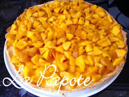 Tarte___la_cr_me_br_l_e_vanill_e_et_pommes_confites_au_safran