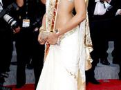 Deepika Padukone monte marches festival Cannes 2010!