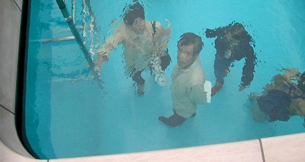 leandro-erlich-swimming-pool-1999