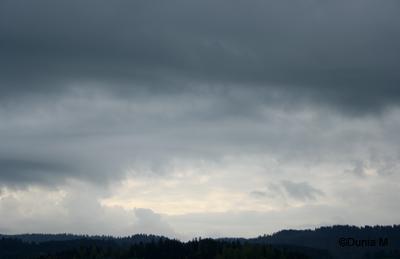 Nuages de printemps sur  La Chaux-de-Fonds