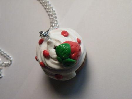 cupcake_fimo_fraise___shamhalo