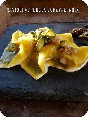 Trilogie d'asperges vertes