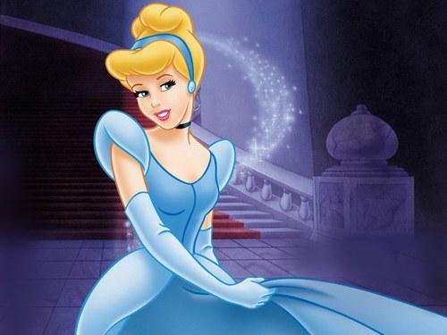 Cendrillon revient bientôt à l'assaut des écrans !