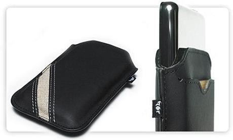 leather_pouchsmart_2010.jpg