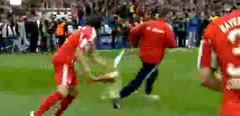 La bibine, ça le saoule.