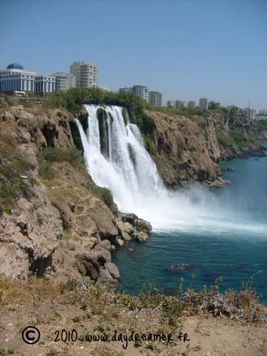 Antalya waterfall.jpg