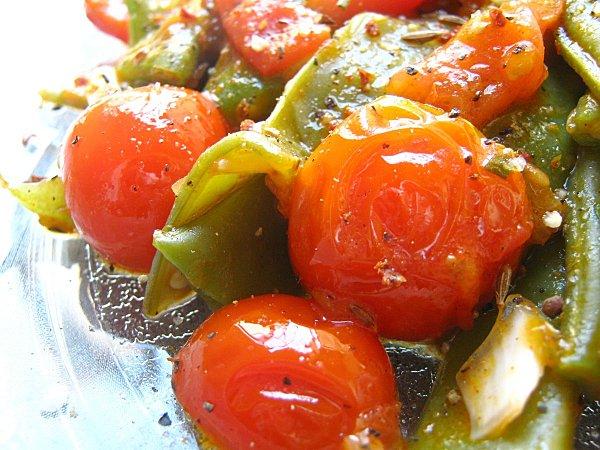 Haricots Plats Sauce Tomates Cerises Epicée