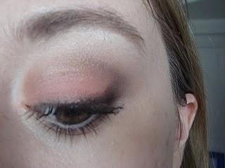 Autour de Coral Crepe