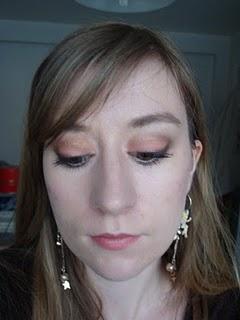 Autour de Coral Crepe