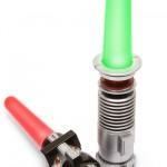 lightsaber thumb drive 150x150 Le meilleur des clefs USB : design et insolites