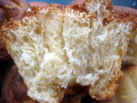 Roulés au miel http://lh5.ggpht.com/_R_hDG-ur51A/S_RhARAzSnI/AAAAAAAAKOw/4KL1WwHqaTQ/s800/IMG_2427.JPG