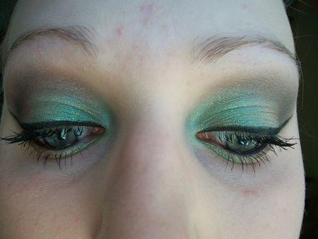 make_up_044