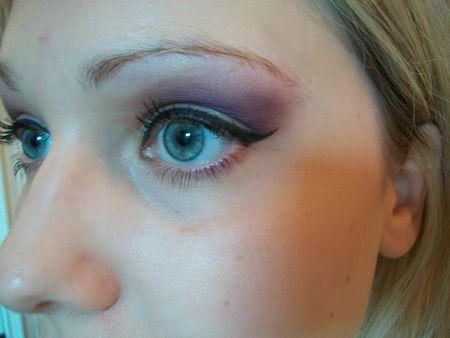 make_up_054