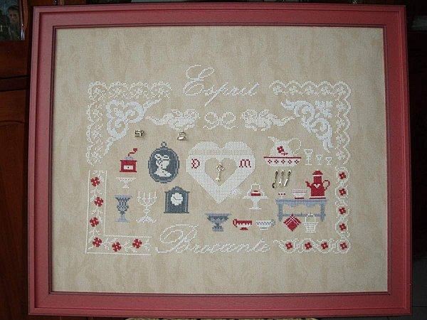 Esprit brocante brodé