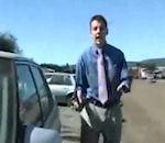 vidéo reporter marteau vitre voiture