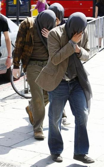 24 mai 2010: tournage à King Cross pour les acteurs d'Harry Potter 24 mai 2010: tournage à King Cross pour les acteurs d'Harry Potter