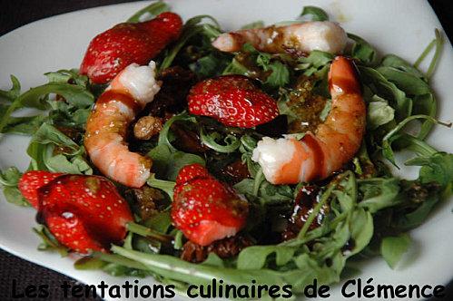salade-roquette--fraise--crevette--tomates-seche-copie-1.jpg
