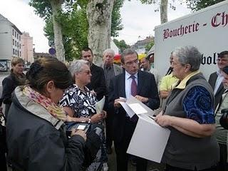 Instantané : Roland fait son marché au Neuhof
