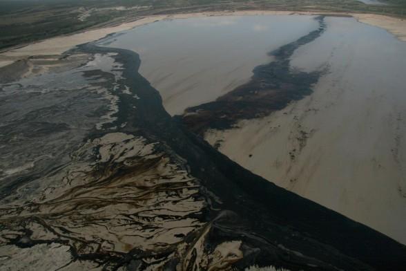 De l’off-shore aux sables bitumineux : les compagnies pétrolières, des pollueurs décomplexés