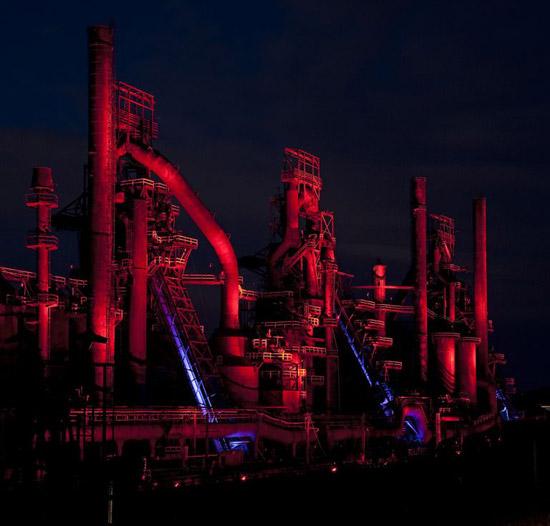 L’acier en lumière