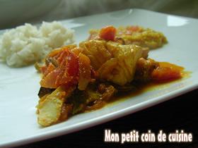 Curry de poissons aux oignons et tomates