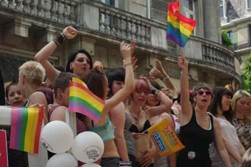 Gay pride de Lille 2010 : le Tout-en-images de Veryfriendly !