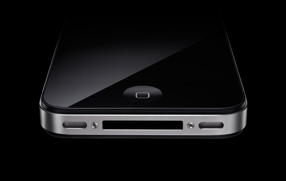 Steve Jobs annonce l’iPhone 4