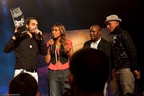 Féfé et Youssoupha triomphent sur la scène du Prix des Voix Urbaines, qui consacre... Taïro !