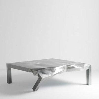 Table basse Crash par Gianni Osgnach, blog-espritdesign.com