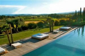 Découvrir la Provence avec chauffeur privé