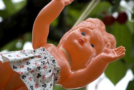 Epouvantables poupées ! http://farm5.static.flickr.com/4024/4692796358_72a9742cb5_b.jpg