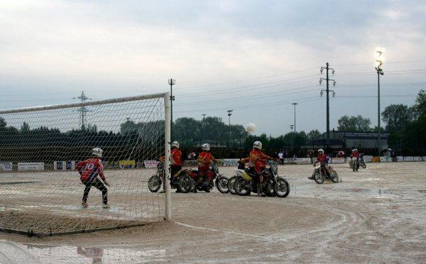 Motoball : le match