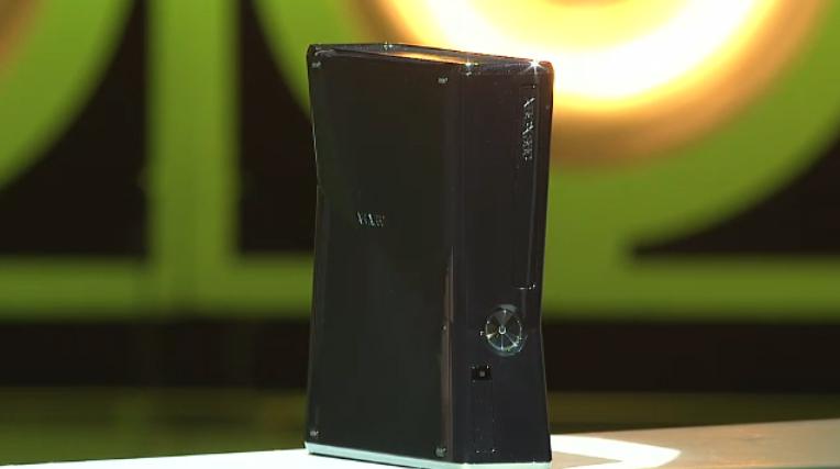 La xbox 360 Slim ..
