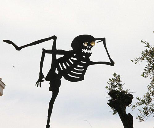 girouette squelette Mougins