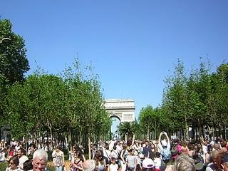 Un champ sur les Champs Elysées on y était!