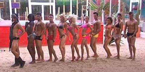 Dilemme sur W9 ... Le calendrier hot et sexy des candidats