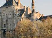 écrivains dans silence cloîtres