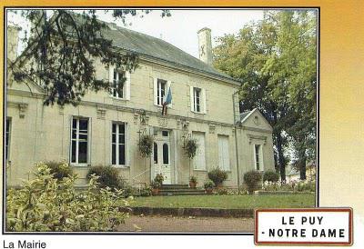 ..- LES SAPINS -.. Qui est cette petite fille avec son ch...