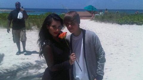Justin Bieber ... sur une île paradisiaque ... avec Kim Kardashian