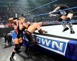 Kane attaqué par Jack Swagger
