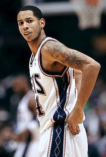 Harris récupère sa place à la mène